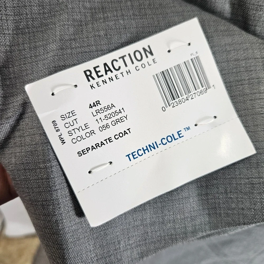Kenneth Cole Men's Sport Coat Blazer Two Button Gray Techi-cole 44R NEW WITH TAG
